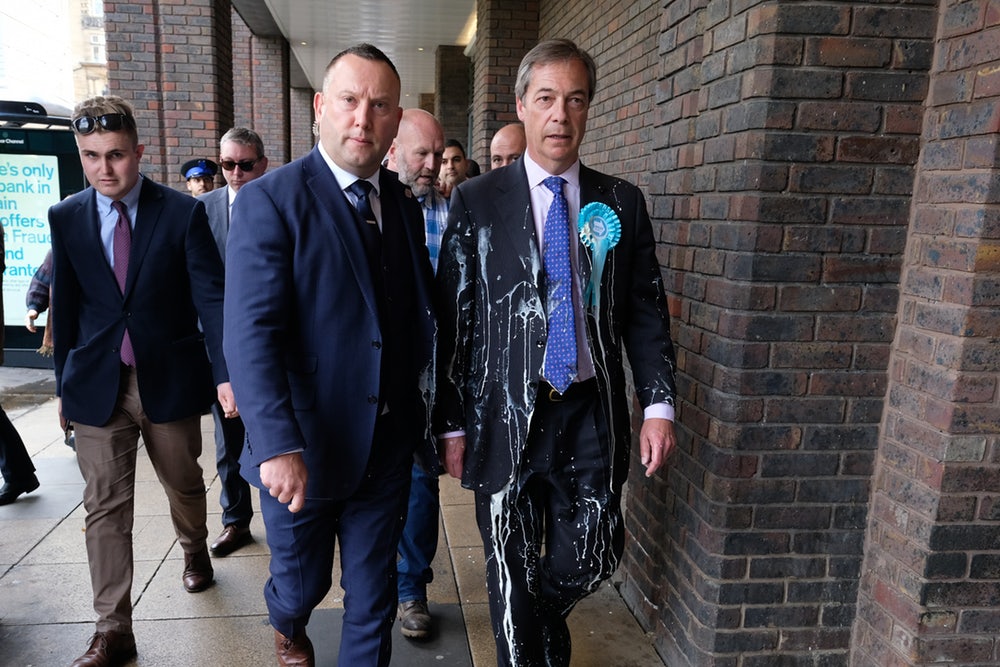 Politiek , Nigel Farage , Alt-Right , Far Right , Antifa , Politiek Geweld , Brexit , Racisme , Blanke Supremacists