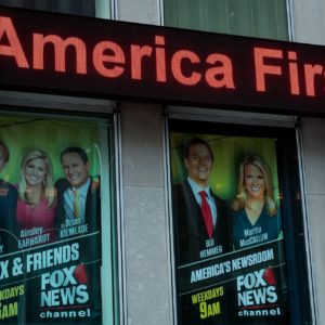 Fox News en de MAGA-media zetten hun kans op de Amerikaanse democratie op een rij
