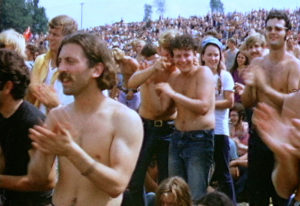 Woodstock redmond crowd 300x206 1