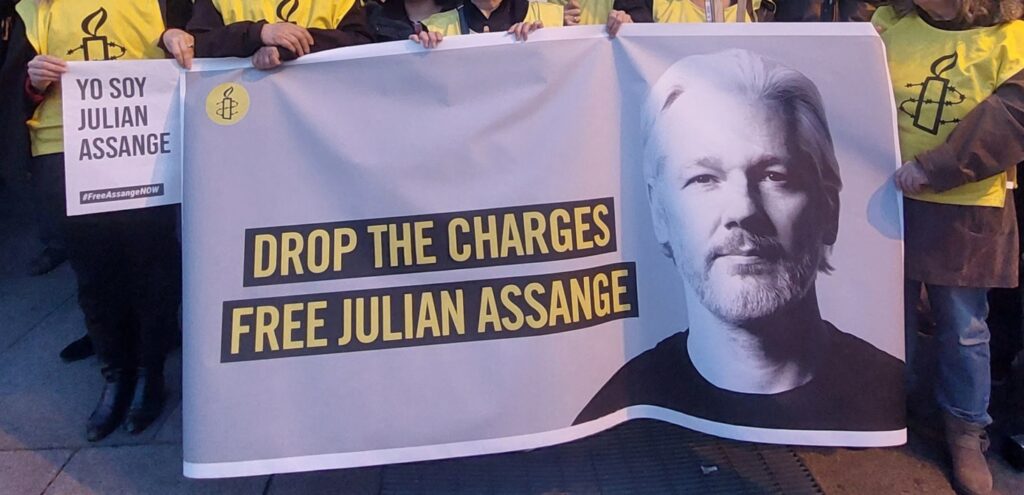 Assange